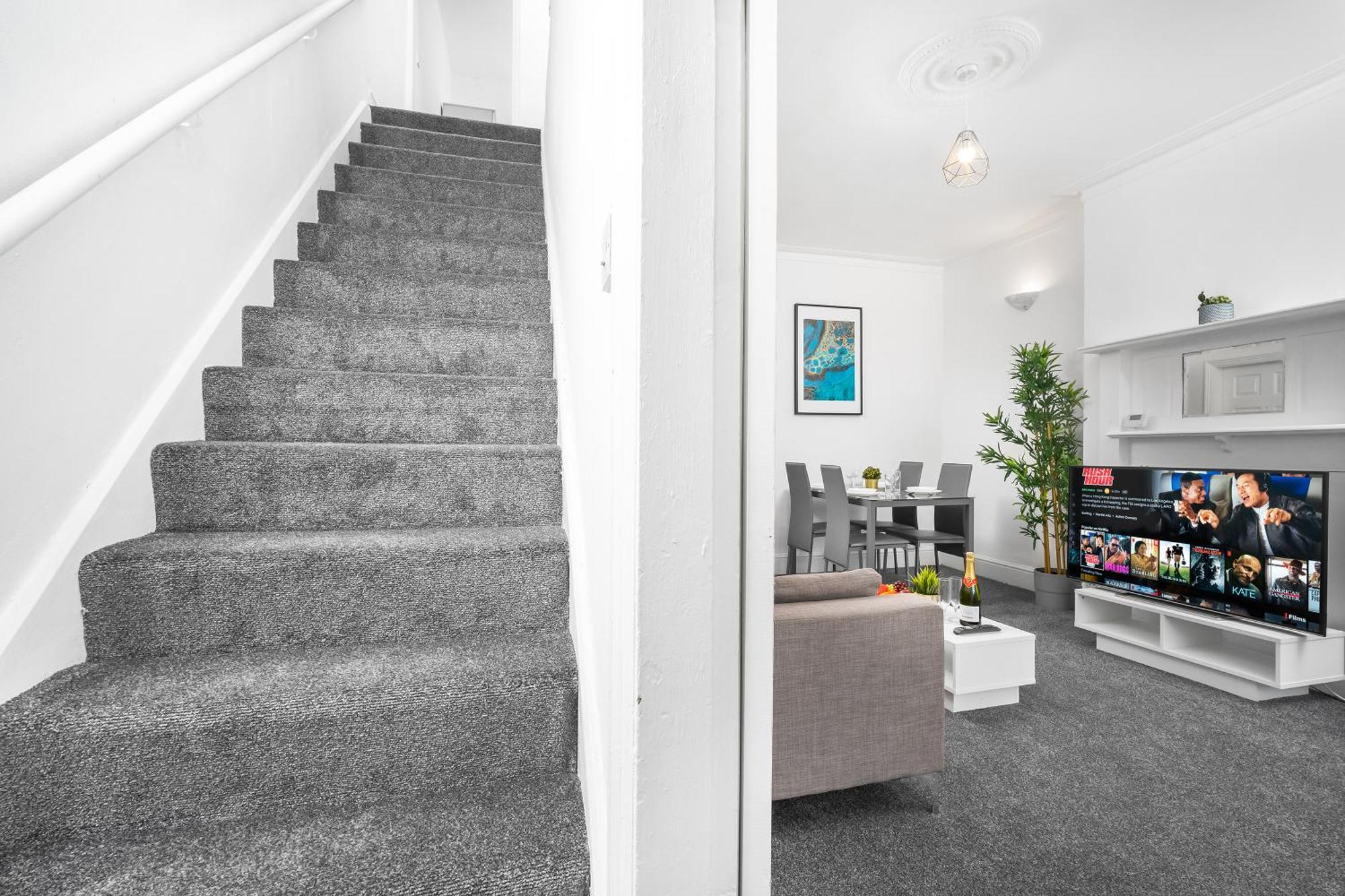 Harborne 2 Bedroom House - Parking - Smart Tv - Wifi - 62W Бірмінгем Екстер'єр фото